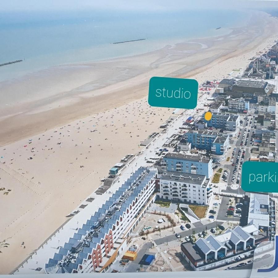 Studio Vue Mer Au Coeur De Malo Les Bains Pieds Dans L Eau Dunkirk Eksteriør bilde
